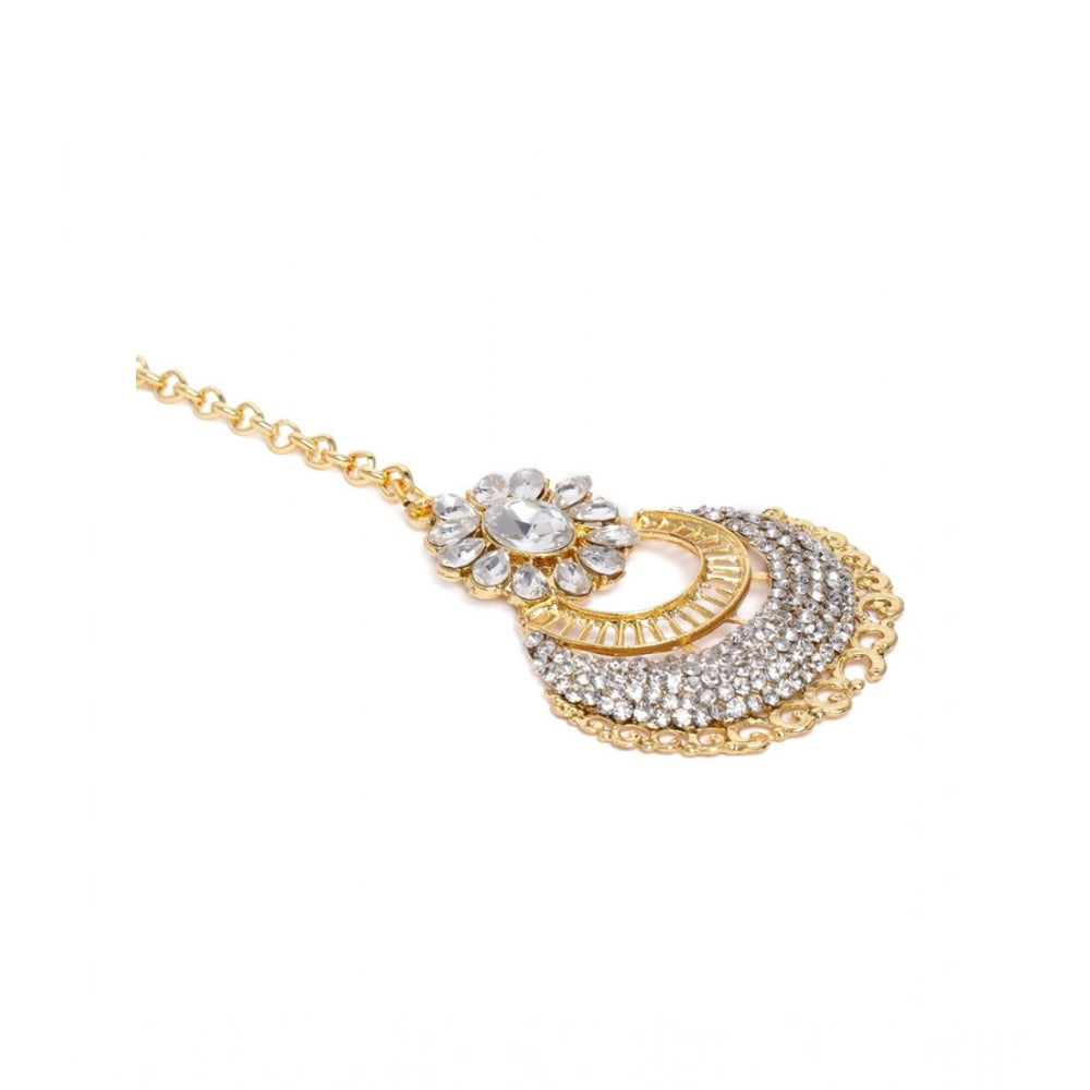 Snuggle Lifestyle Co. Women's Rose Gold Plated Alloy Kundan Earrings &amp; Mangtikka (White)